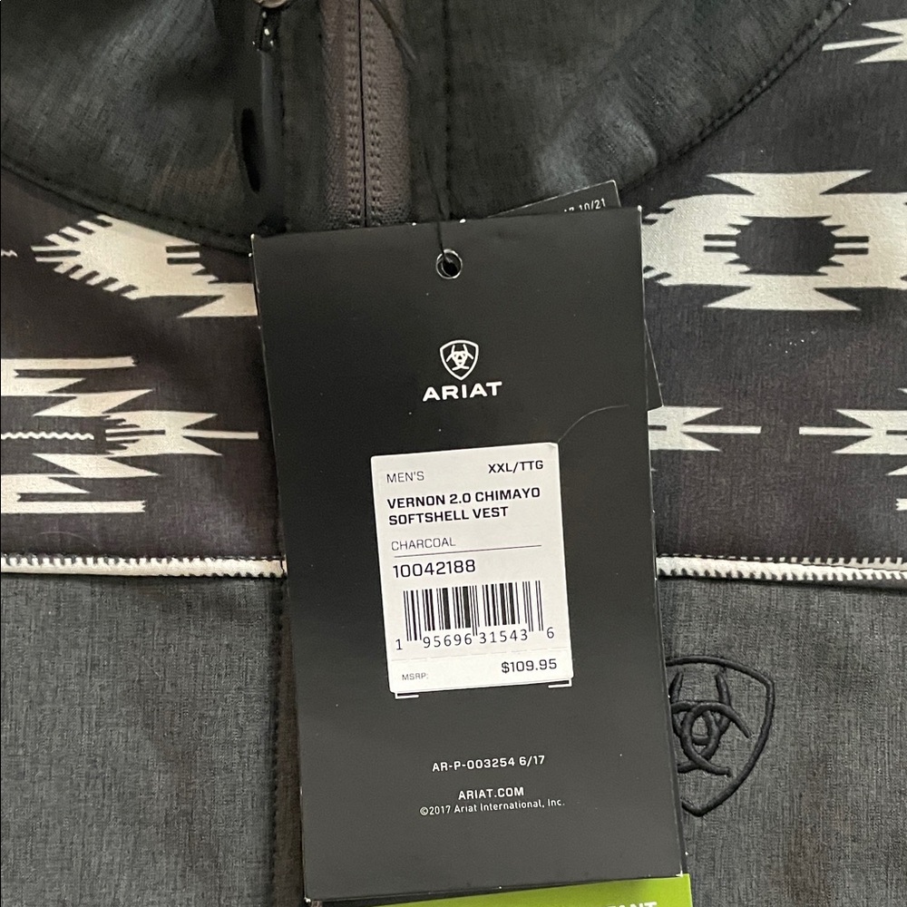 Ariat Vernon 2.0 chimayo softshell vest. XXL charcoal - Picture 2 of 9